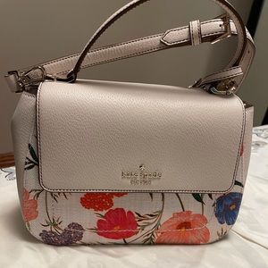 Never worn Kate Spade Handbag